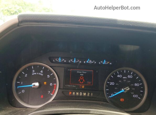 1FT7X2A69KEE18474 2019 FORD F250 Черный Вид щитка приборов