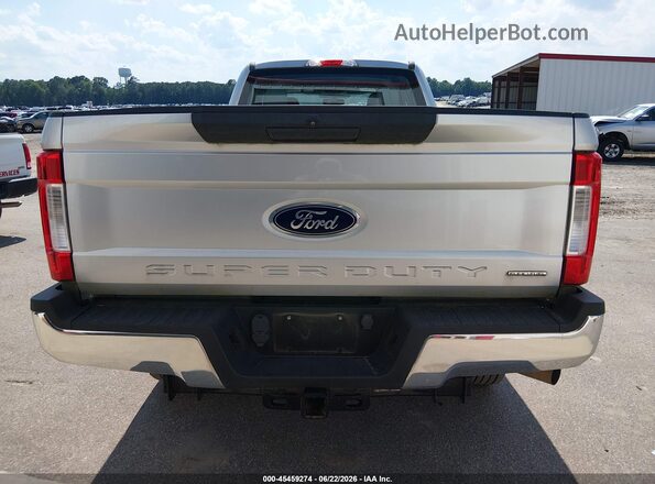 1FT7X2B60JEC83950 2018 FORD F-250 Серебряный 