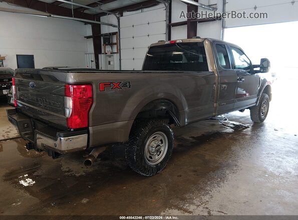 1FT7X2B60LEE70141 2020 FORD F-250 Gray Rear right