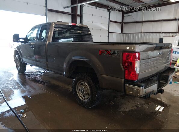 1FT7X2B60LEE70141 2020 FORD F-250 Gray Rear left