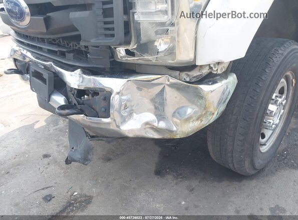 1FT7X2B62HEC05633 2017 FORD F-250 Белый 