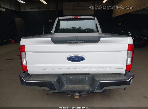 1FT7X2B62JEC83951 2018 FORD F-250 White 