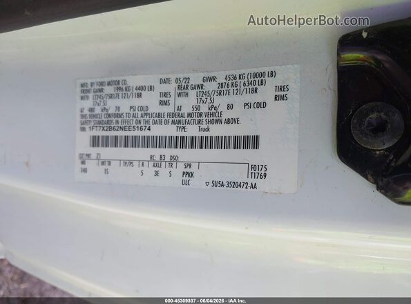 1FT7X2B62NEE51674 2022 FORD F-250 Белый Вид подкапотного пространства