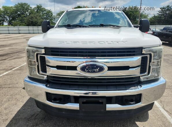 1FT7X2B64HEC89325 2017 FORD F250 Белый 