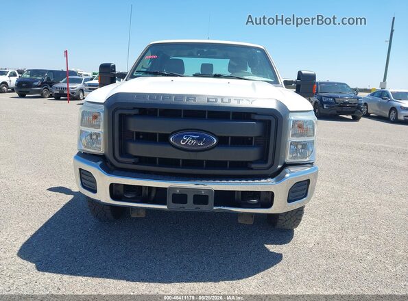 1FT7X2B65GEC58504 2016 FORD F-250 White Vista frontal