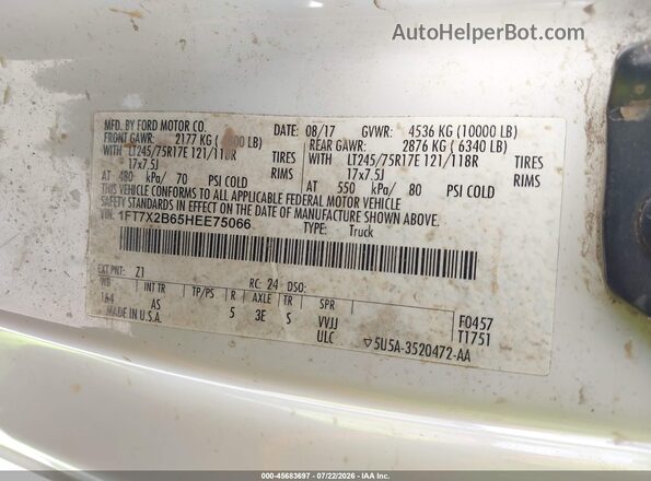 1FT7X2B65HEE75066 2017 FORD F-250 White Widok komory silnika