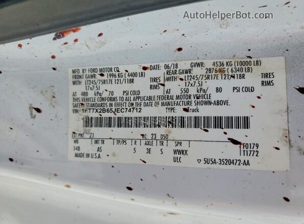 1FT7X2B65JEC74712 2018 FORD F250 White Widok komory silnika