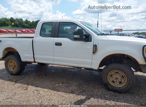 1FT7X2B65KEE75415 2019 FORD F-250 White Vista interior de 360 grados
