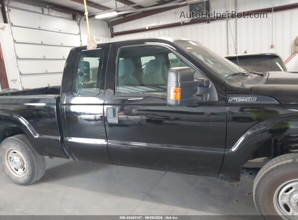 1FT7X2B66GED02980 2016 FORD F-250 Черный Вид задней части салона