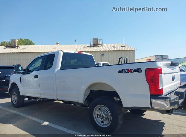 1FT7X2B67JEC84139 2018 FORD F-250 White Vista interior de 360 grados