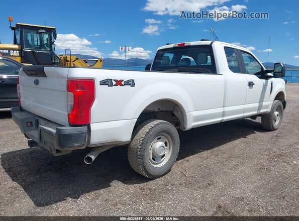 1FT7X2B67MED24255 2021 FORD F-250 White Tył prawy