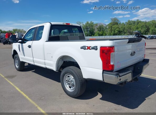 1FT7X2B68JEC22183 2018 FORD F-250 White Trasero izquierdo