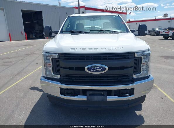 1FT7X2B68JEC22183 2018 FORD F-250 White Vista interior de 360 grados