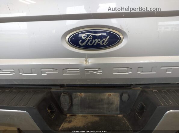1FT7X2B68JEC83940 2018 FORD F-250 Silver Vista del cuadro de instrumentos