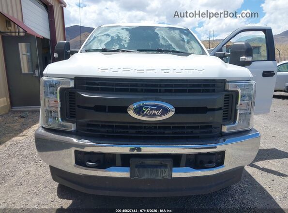 1FT7X2B68KED43796 2019 FORD F-250 White Դիմացի տեսք