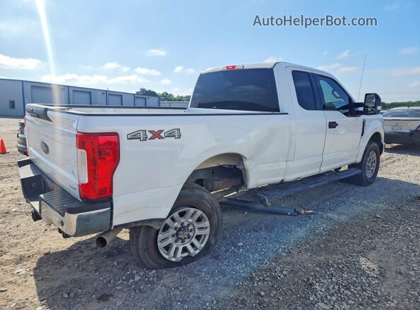 1FT7X2B68KEF22646 2019 FORD F250 White Rear right