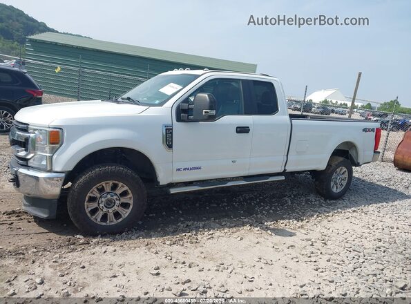 1FT7X2B68NEE78975 2022 FORD F-250 White სალონის 360-გრადუსიანი ხედი