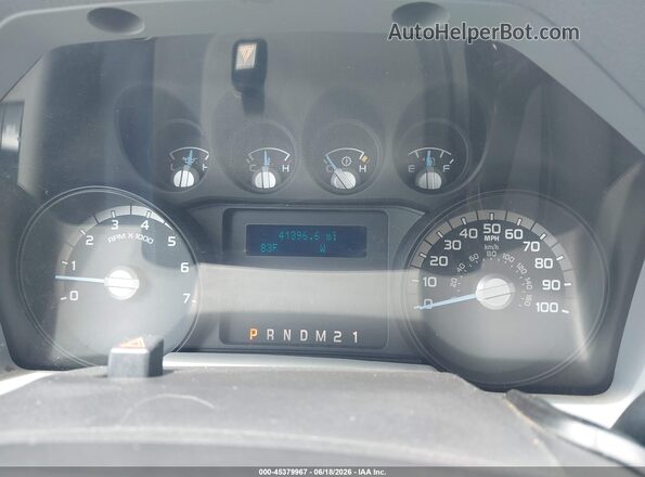 1FT7X2B6XGEC33467 2016 FORD F-250 White Widok tylnych siedzeń