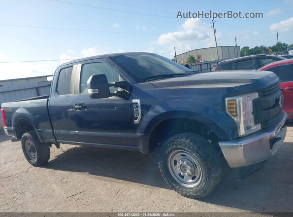 1FT7X2B6XJEC69036 2018 FORD F-250 Blue 360 interior view