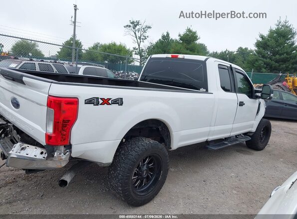 1FT7X2B6XKEC57132 2019 FORD F-250 White Vista interior de 360 grados