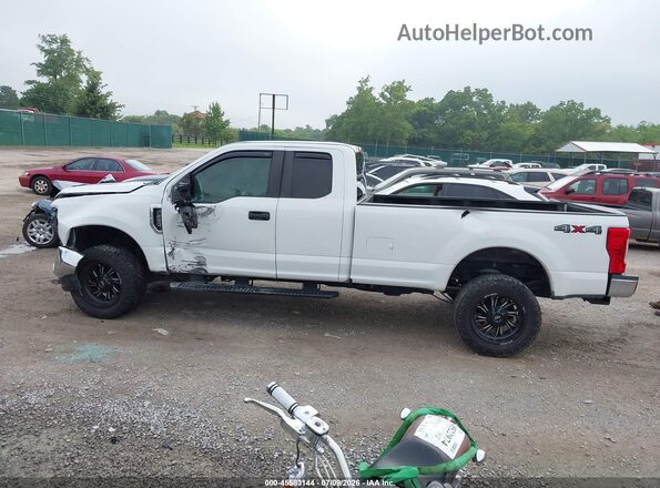 1FT7X2B6XKEC57132 2019 FORD F-250 White 