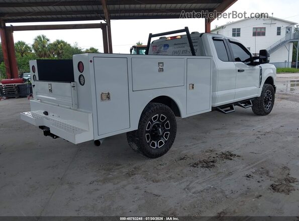 1FT7X2BA9PEC60423 2023 FORD F-250 White Հետևի աջ