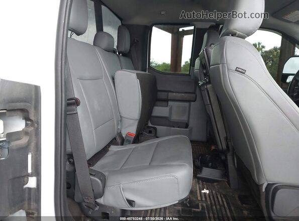 1FT7X2BA9PEC60423 2023 FORD F-250 White VIN կոդի պիտակի տեսք