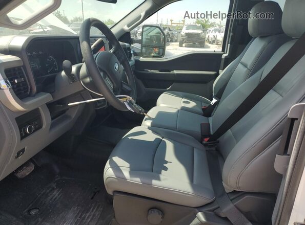 1FT7X2BA9SEC33084 2025 FORD F250 White Вид салону спереду