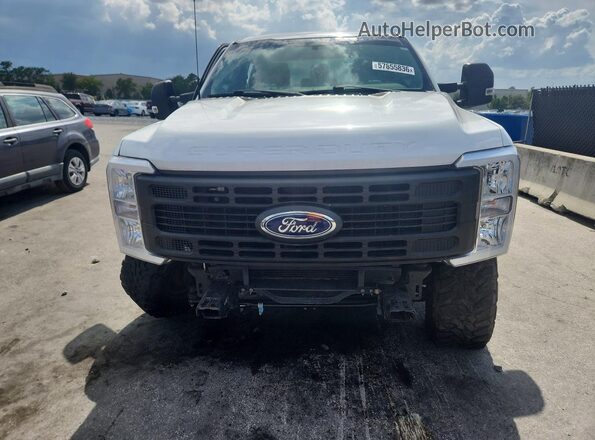 1FT7X2BAXREC40801 2024 FORD F250 White Front view