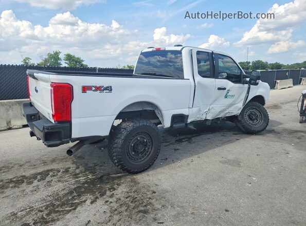 1FT7X2BAXREC40801 2024 FORD F250 White Rear right