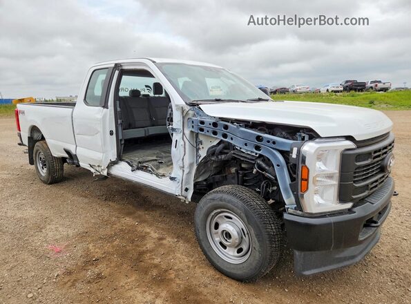1FT7X2BAXSEC63968 2025 FORD F250 White Առջևի աջ