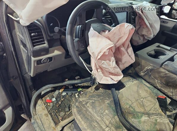 1FT7X2BN4NED20463 2022 FORD F250 Gray Widok deski rozdzielczej