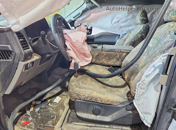 1FT7X2BN4NED20463 2022 FORD F250 Gray Widok wnętrza z przodu