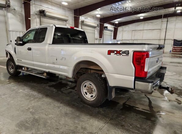 1FT7X2BT3HEE02638 2017 FORD F250 Silver Trasero izquierdo