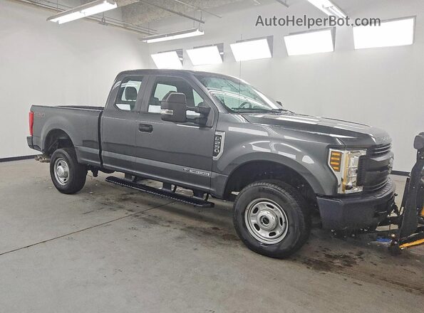 1FT7X2BT5JEC68849 2018 FORD F250 Gray Առջևի աջ