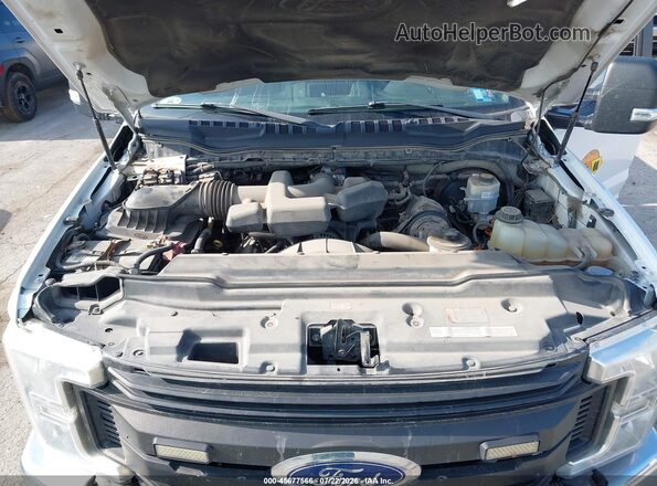 1FT7X3B6XHEE05018 2017 FORD F350 Белый Вид сзади