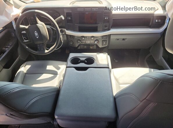 1FT8W2BA4REE47904 2024 FORD F250 White Dashboard view