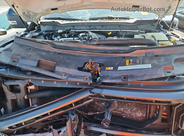 1FT8W2BM5REF41025 2024 FORD F250 Gray Widok wnętrza z tyłu