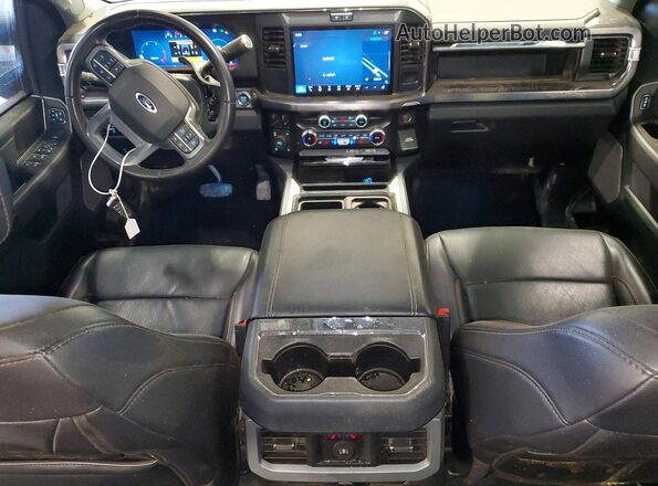 1FT8W2BM8SEC57233 2025 FORD F250 Black Առջևի վահանակի տեսք