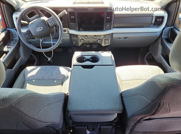 1FT8W2BN3TED61431 2026 FORD F250 Gray Вид панелі приладів