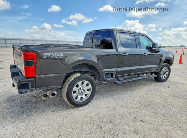 1FT8W2BT2REC77995 2024 FORD F250 Black Trasero derecho