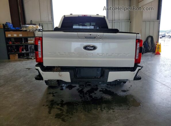 1FT8W2BT5REC62603 2024 FORD F250 White Vista trasera