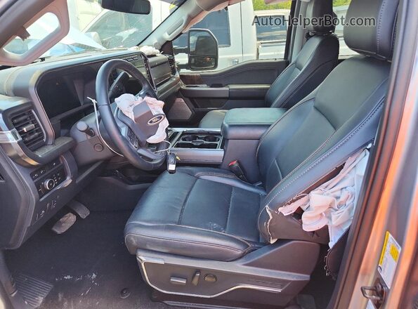 1FT8W2BT6REF68211 2024 FORD F250 Silver Սալոնի դիմացի տեսք