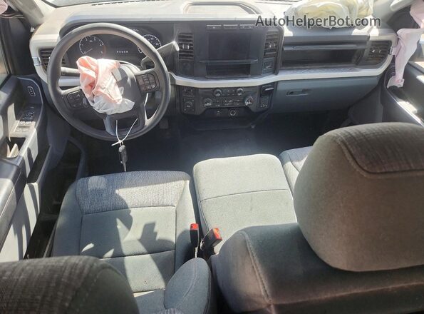 1FT8W2BT7REE82924 2024 FORD F250 White წინა პანელის ხედი