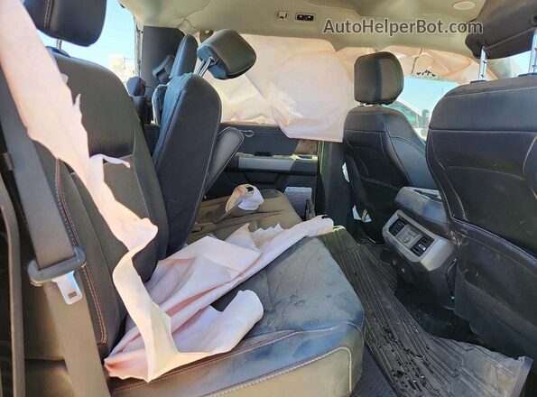 1FT8W2BT8PED79086 2023 FORD F250 White Widok tylnych siedzeń