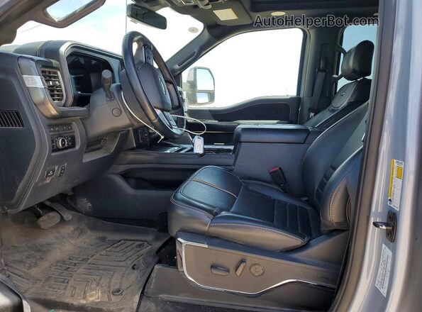 1FT8W2BT9RED17621 2024 FORD F250 Серый Вид салона спереди