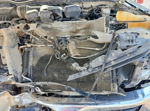 1FT8W3B62HED36770 2017 FORD F350 White Widok wnętrza z tyłu