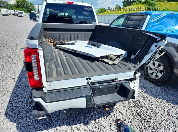 1FT8W3BA0REE74667 2024 FORD F350 White უკანა ხედი