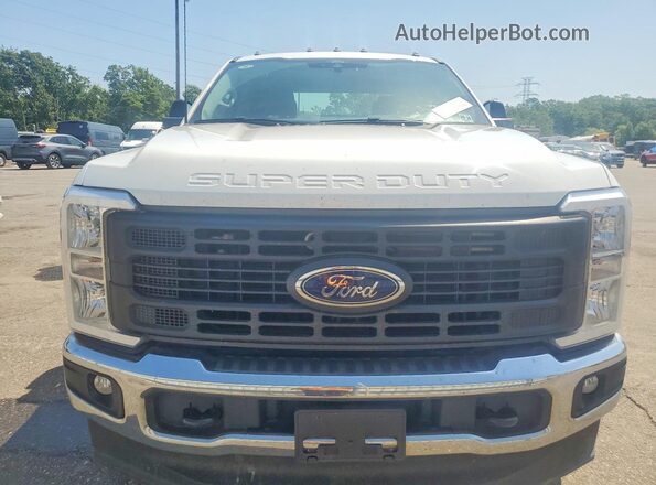 1FT8W3BA3SED98304 2025 FORD F350 White Front view