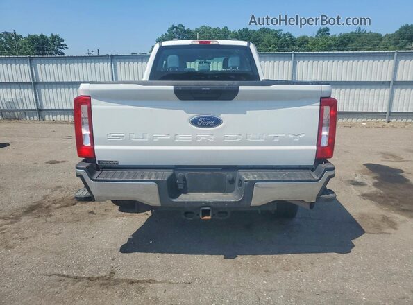 1FT8W3BA3SED98304 2025 FORD F350 White Rear view